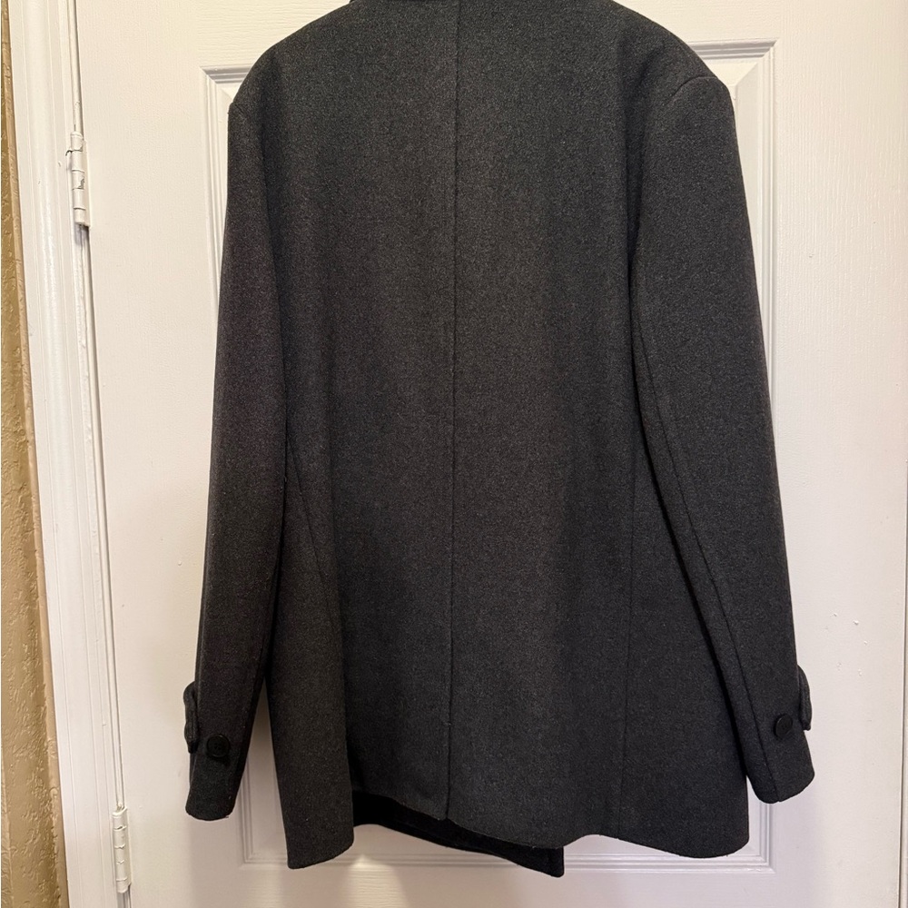 H&M Men’s Classic Grey Peacoat Size 46R - Picture 2 of 3